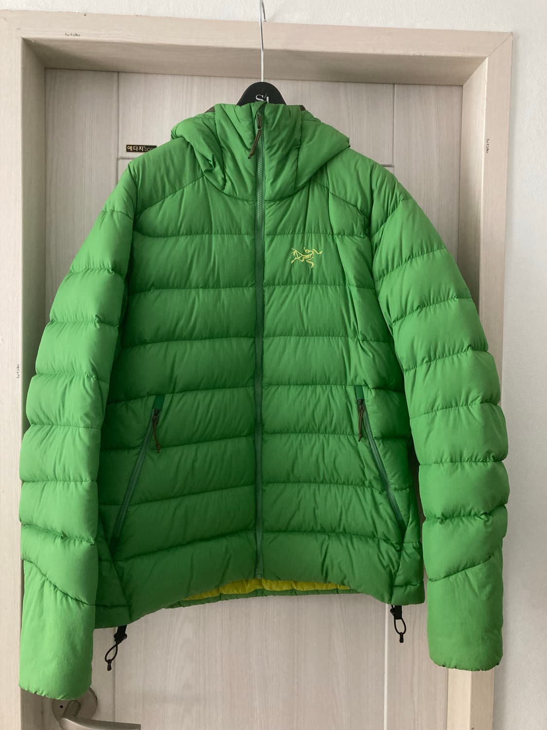 아크테릭스 토륨 SV 후디 패딩 M사이즈 상품이미지4