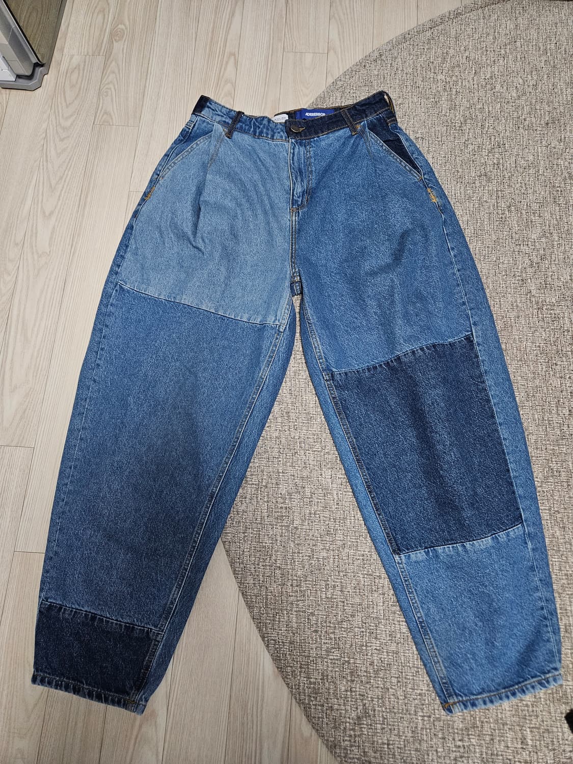 [36] 아더에러 X 자라 배럴 레그 진 상품이미지5