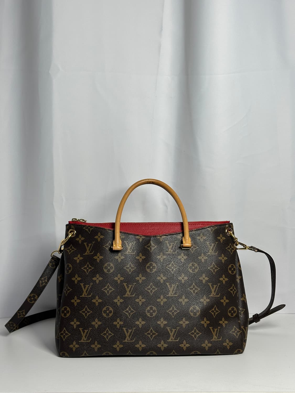 루이비통 팔라스 MM 모노그램 레드 상품이미지1