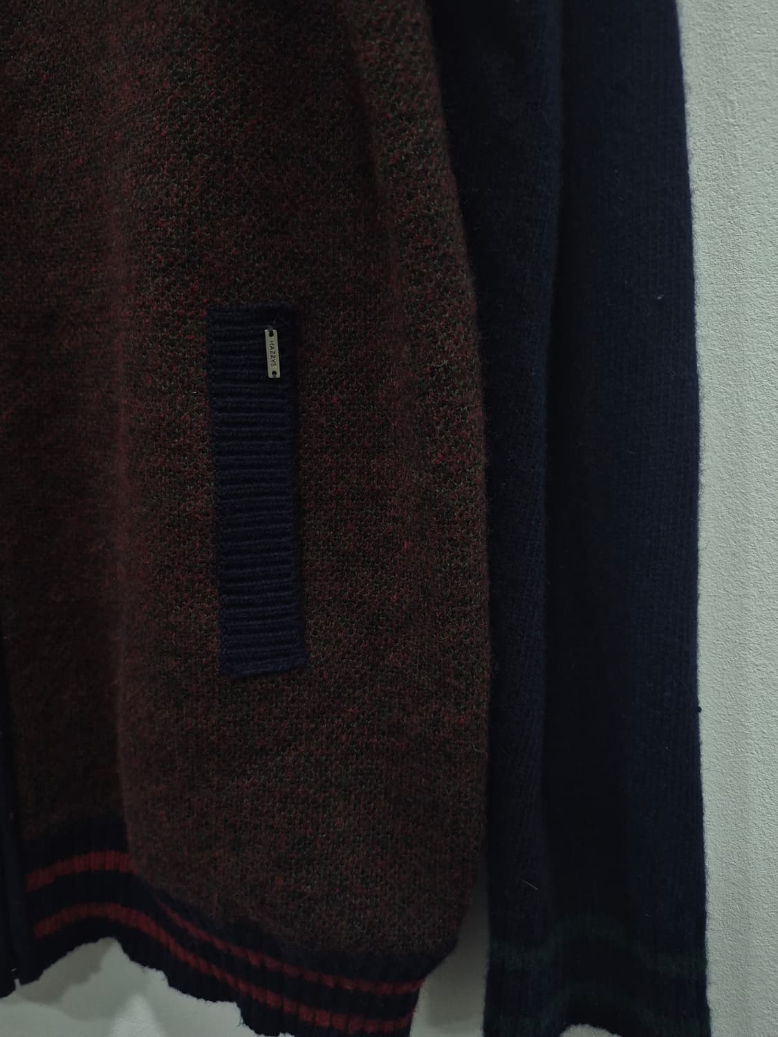 헤지스 모100% 니트집업 여성 100사이즈 상품이미지3