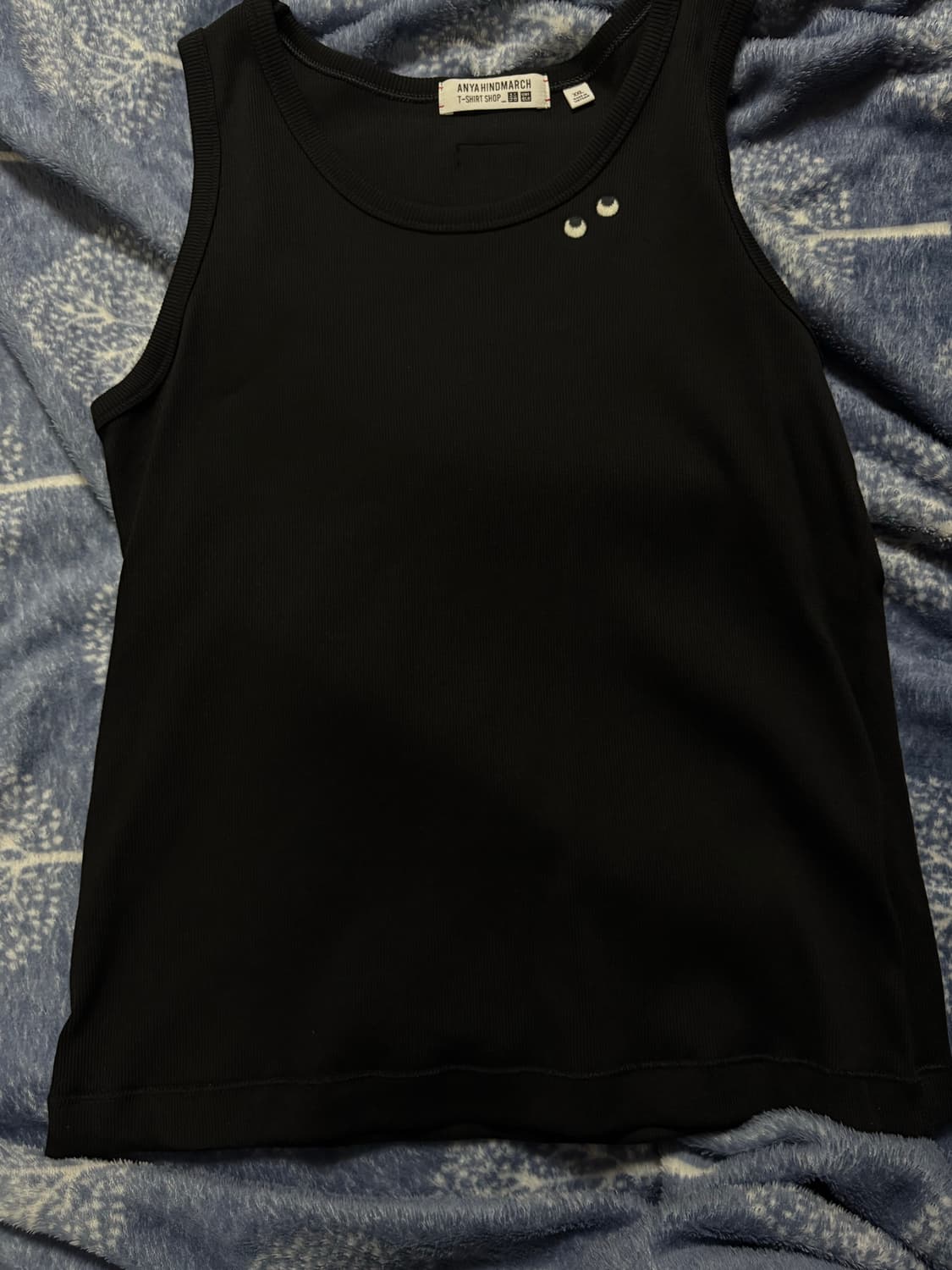 유니클로 안야 힌드마치 민소매 나시 상품이미지1