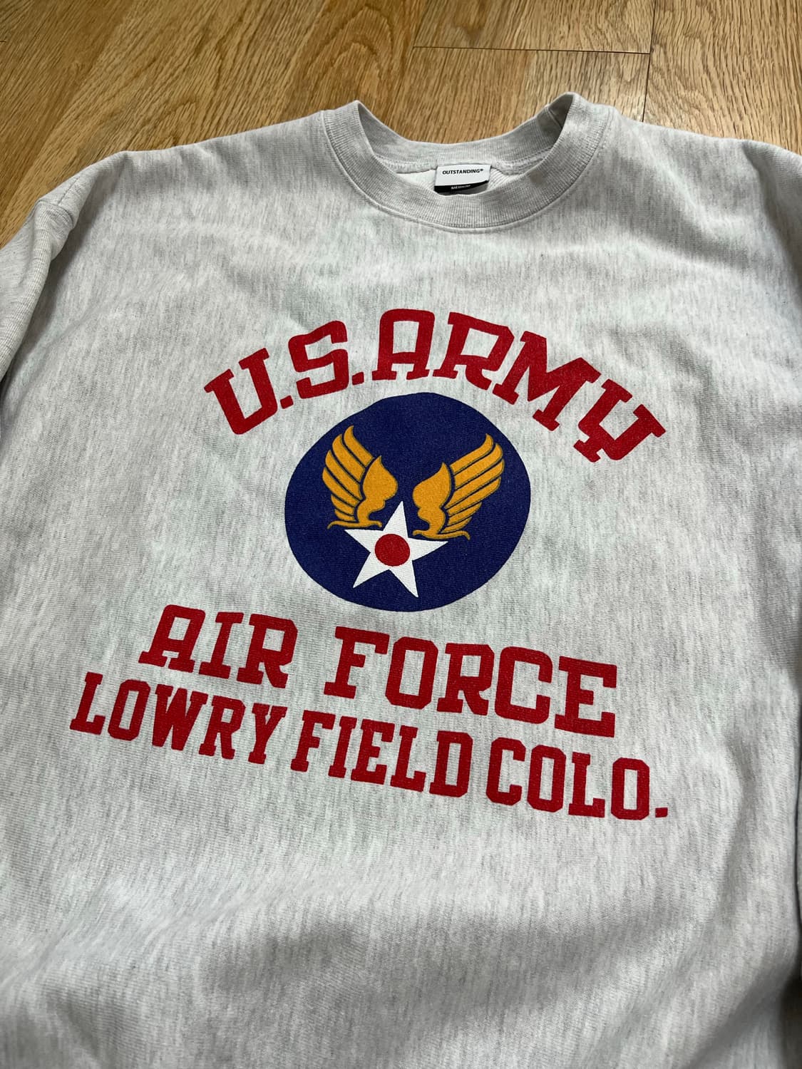 아웃스탠딩 스웻셔츠 맨투맨 상품이미지2