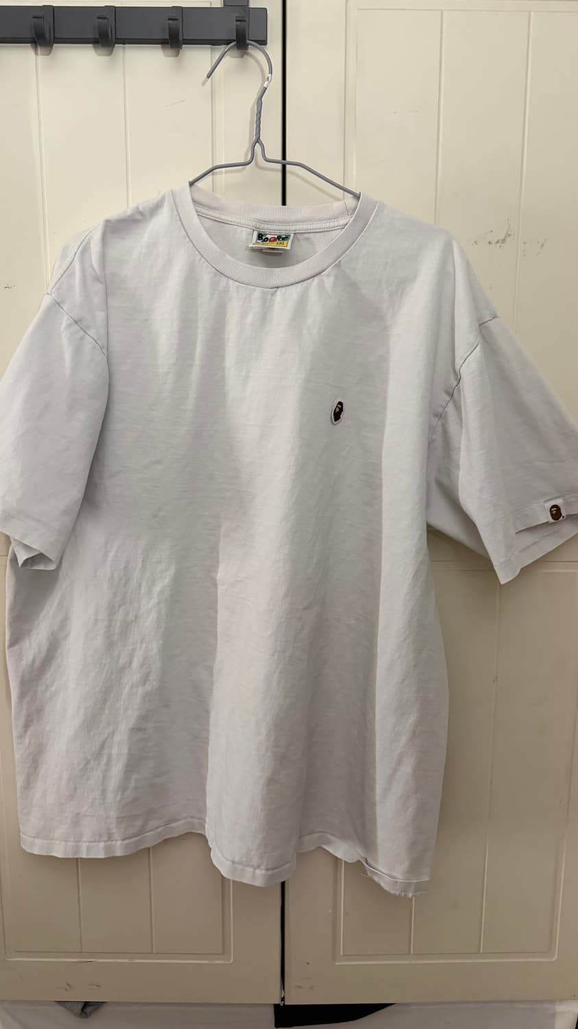 베이프 원포인트 스몰로고 반팔 티셔츠 화이트 상품이미지2