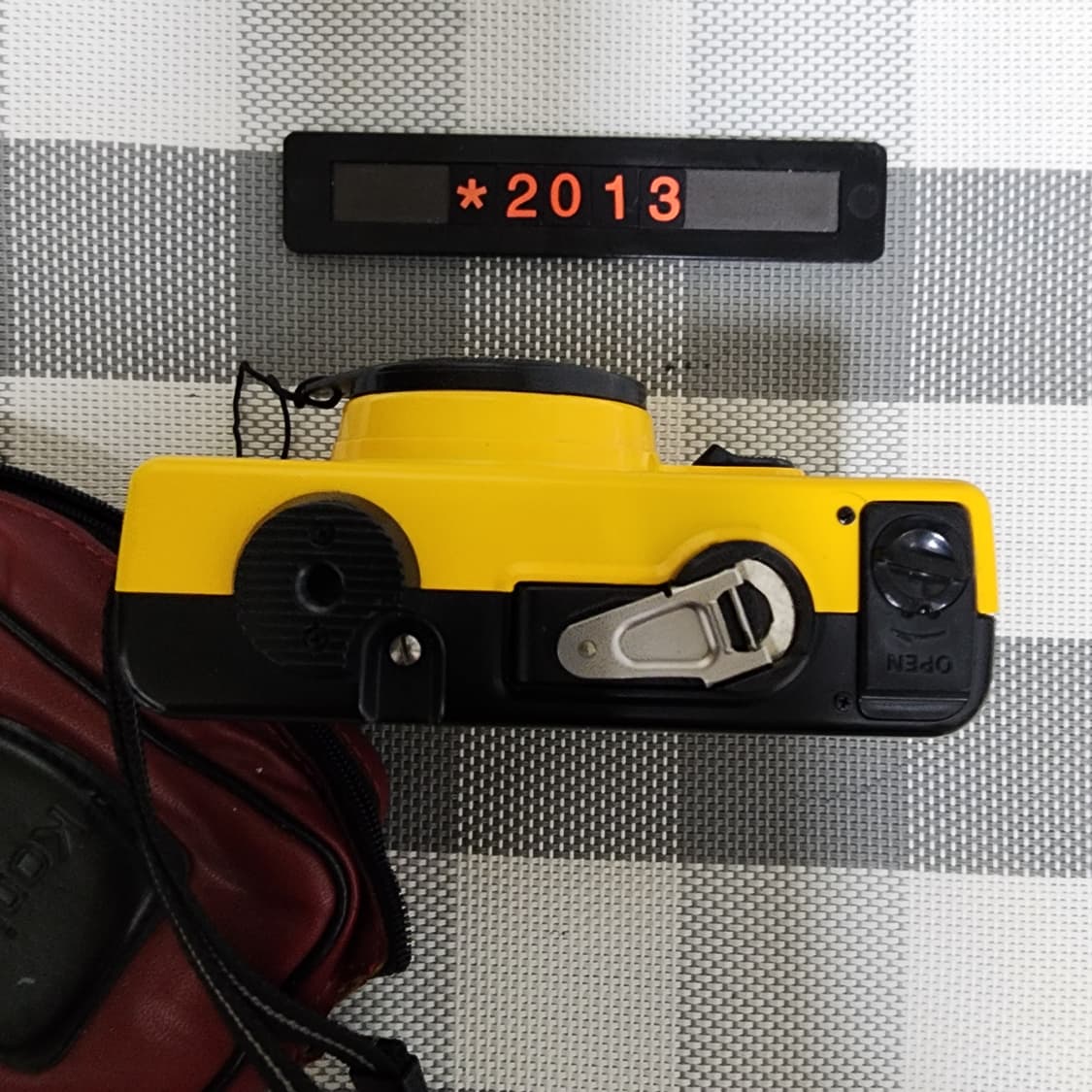 코니카 팝 옐로 필름카메라 파우치포함 상품이미지4