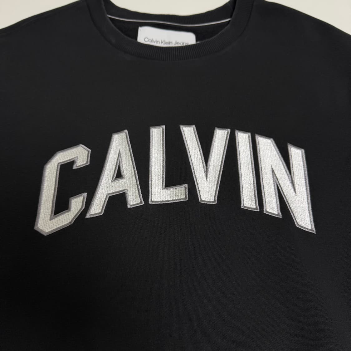 CK 릴렉스핏 CALVIN 로고 기모 스웨트셔츠 상품이미지2