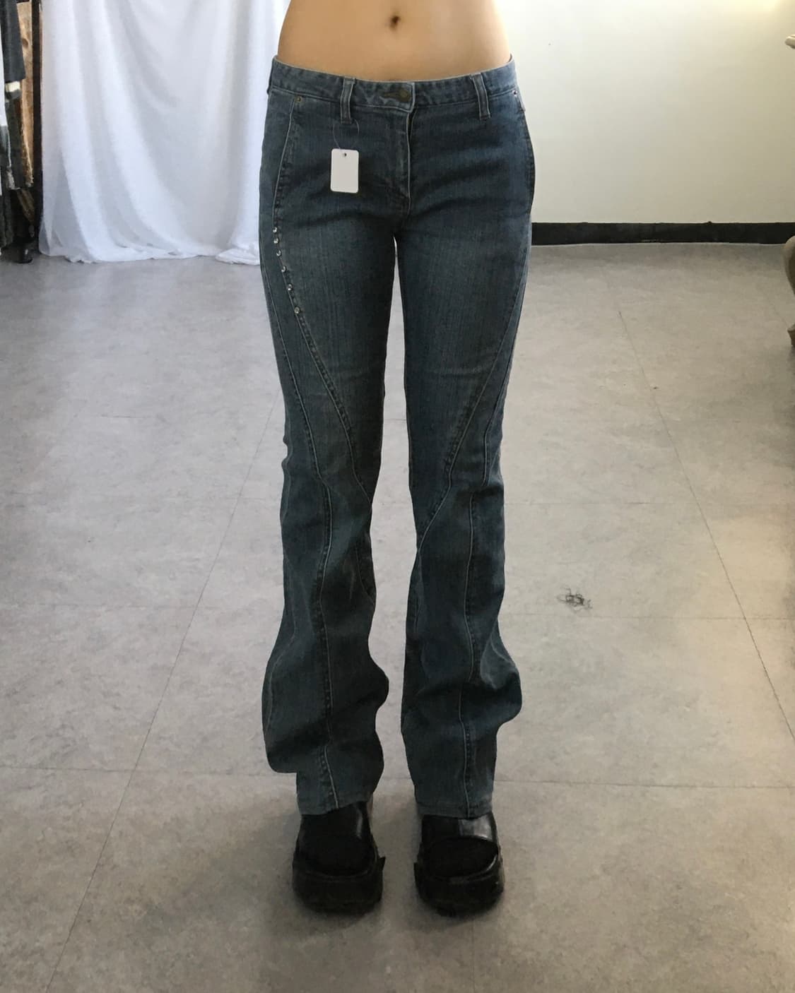Stud point line detail pants 상품이미지1
