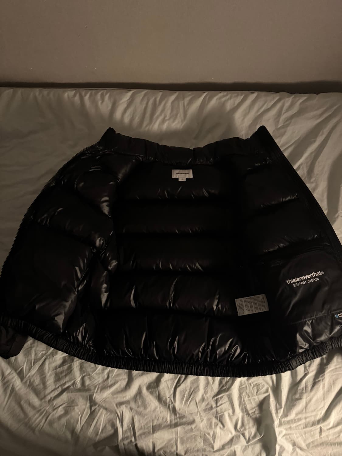 디스이즈네버댓 패딩 xs 상품이미지3