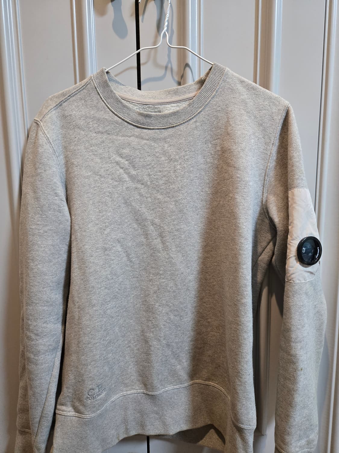 Cp컴퍼니 맨투맨 판매합니다 상품이미지1