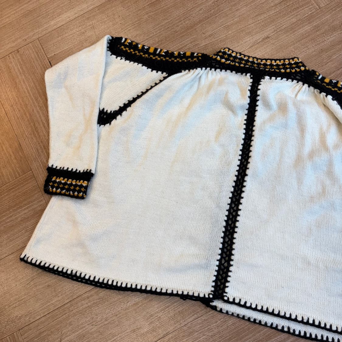 캐롤라이나 케이 테슬 크로쉐 니트 풀 오버 상품이미지8