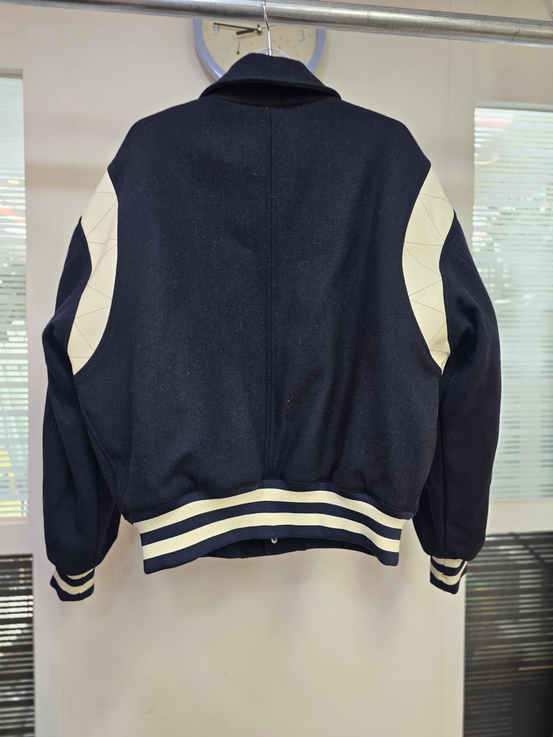 BIRTHDAYSUIT 바시티 자켓 L 네이비 상품이미지3