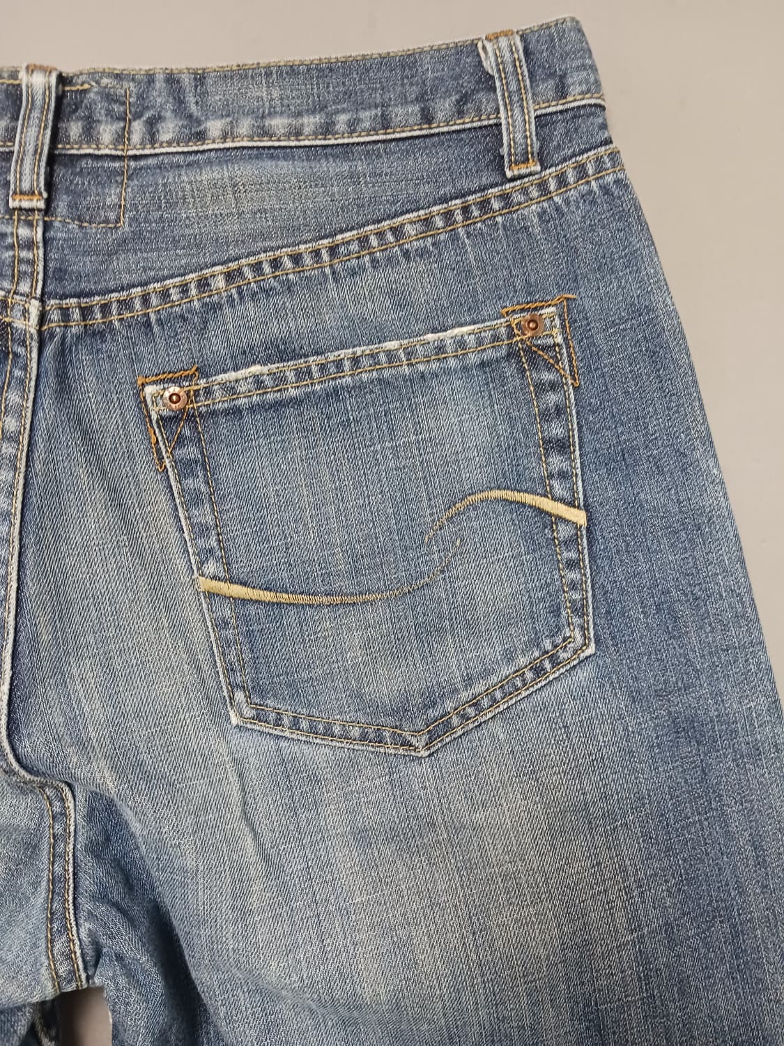 [36] 리바이스 시그니처 데미지 스테이 루즈진 청바지 상품이미지9