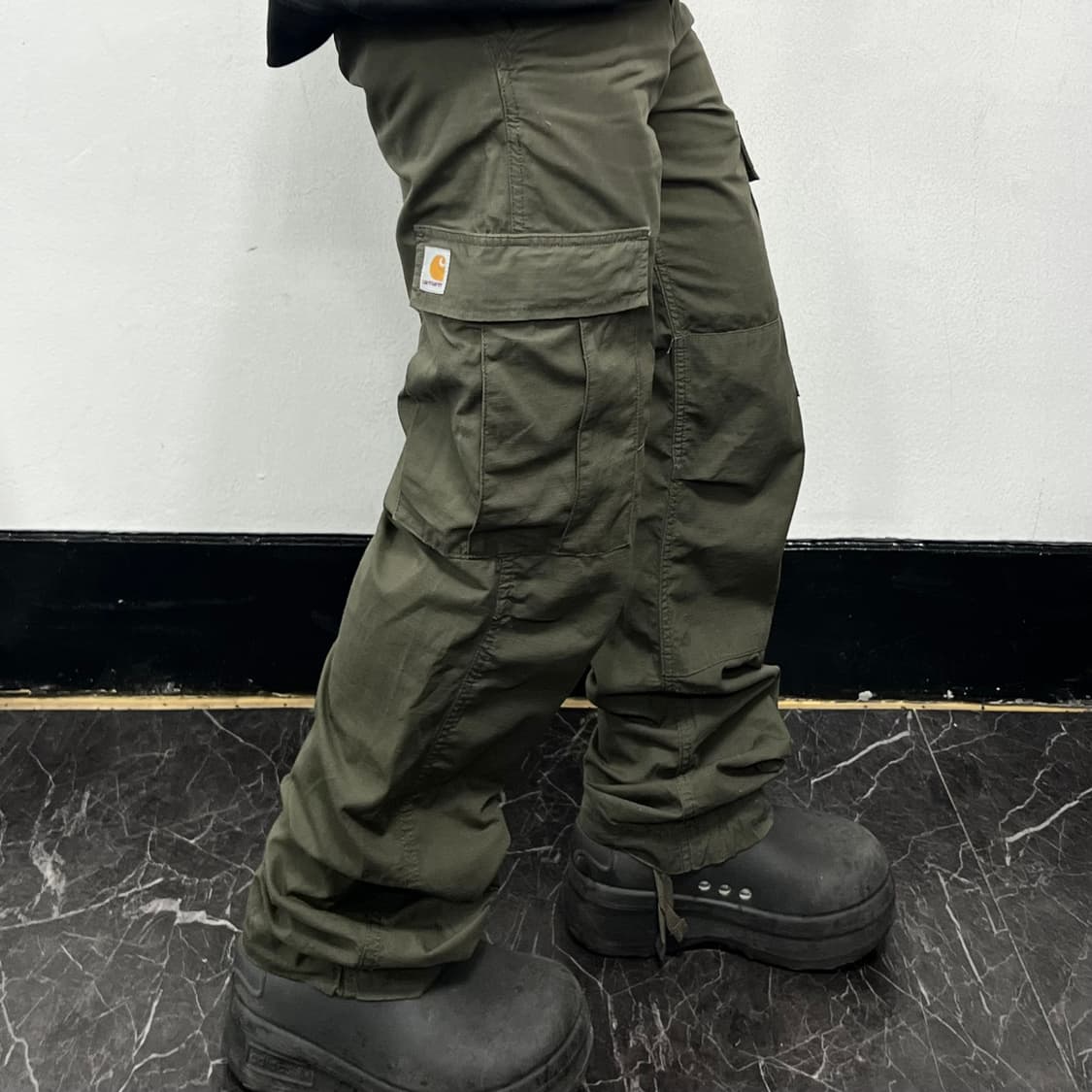 칼하트 에비에이션 카고팬츠 카키 상품이미지1
