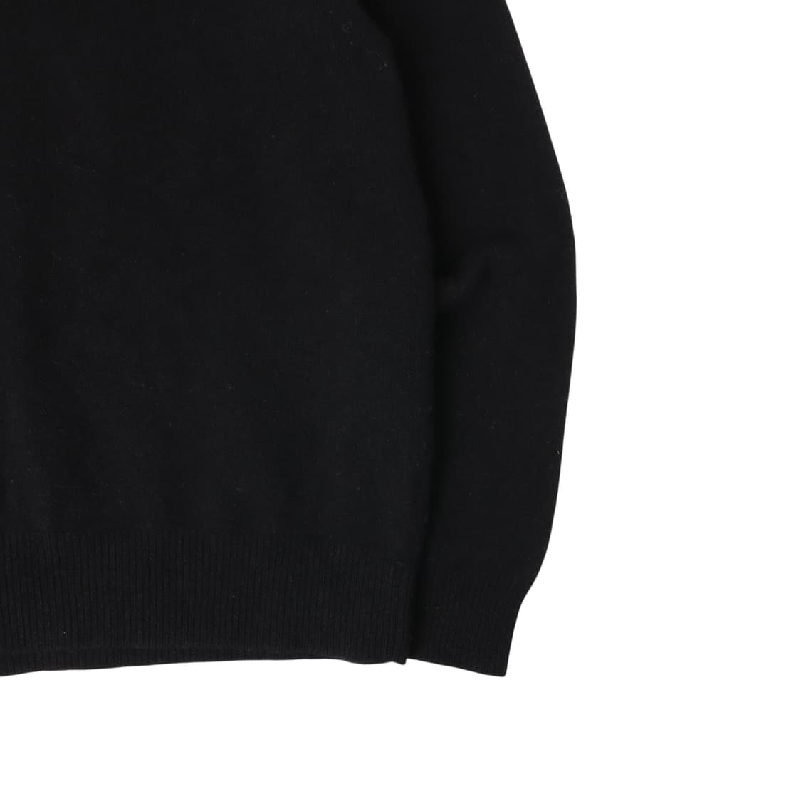 폴로 랄프로렌 블랙 램스울 브이넥 니트 상품이미지4