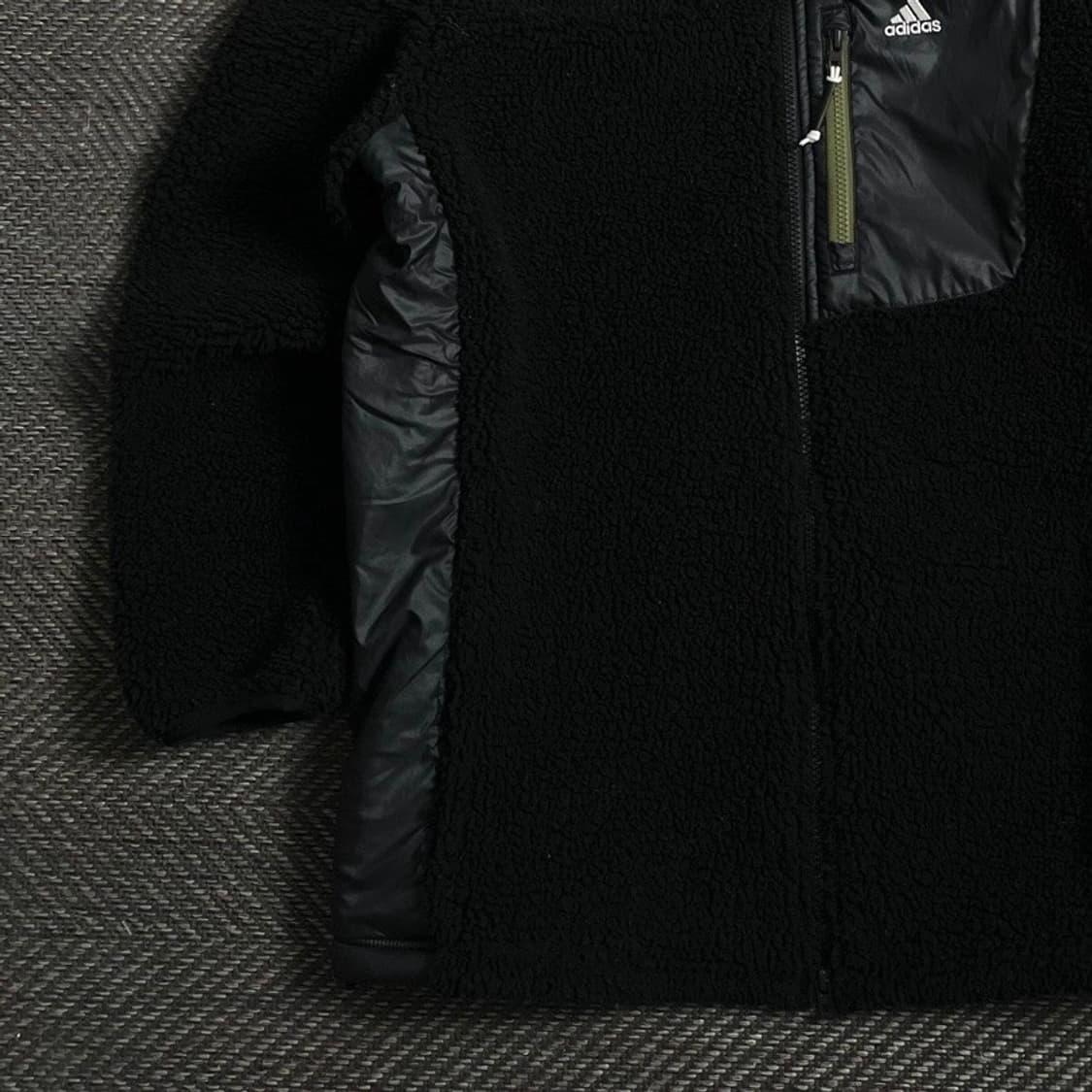 아디다스 하이로프트 쉐르파 플리스 자켓o 4496 상품이미지2