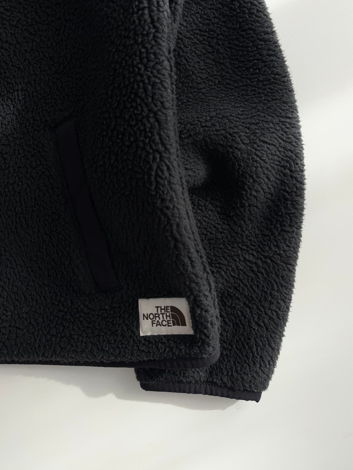 TheNorthFace 노스페이스 블랙컬러 버튼 후리스 자켓 상품이미지4