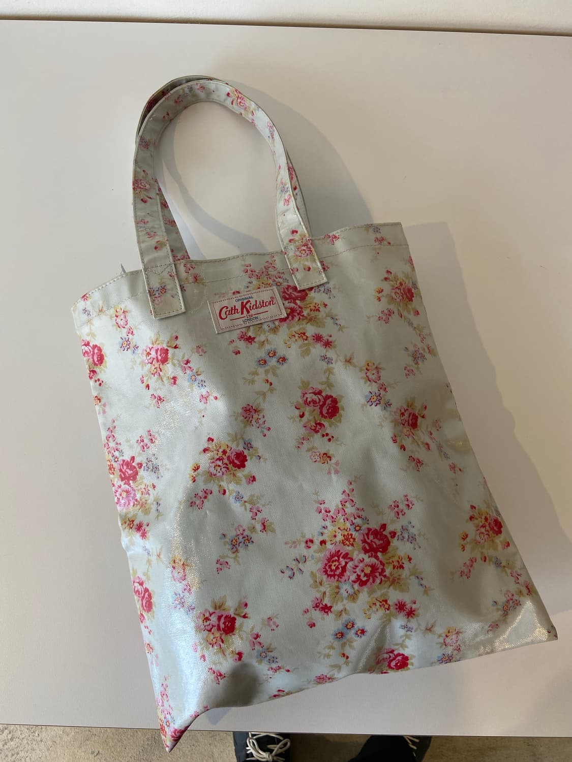 캐스키드슨 플라워 패턴 숄더백 상품이미지1