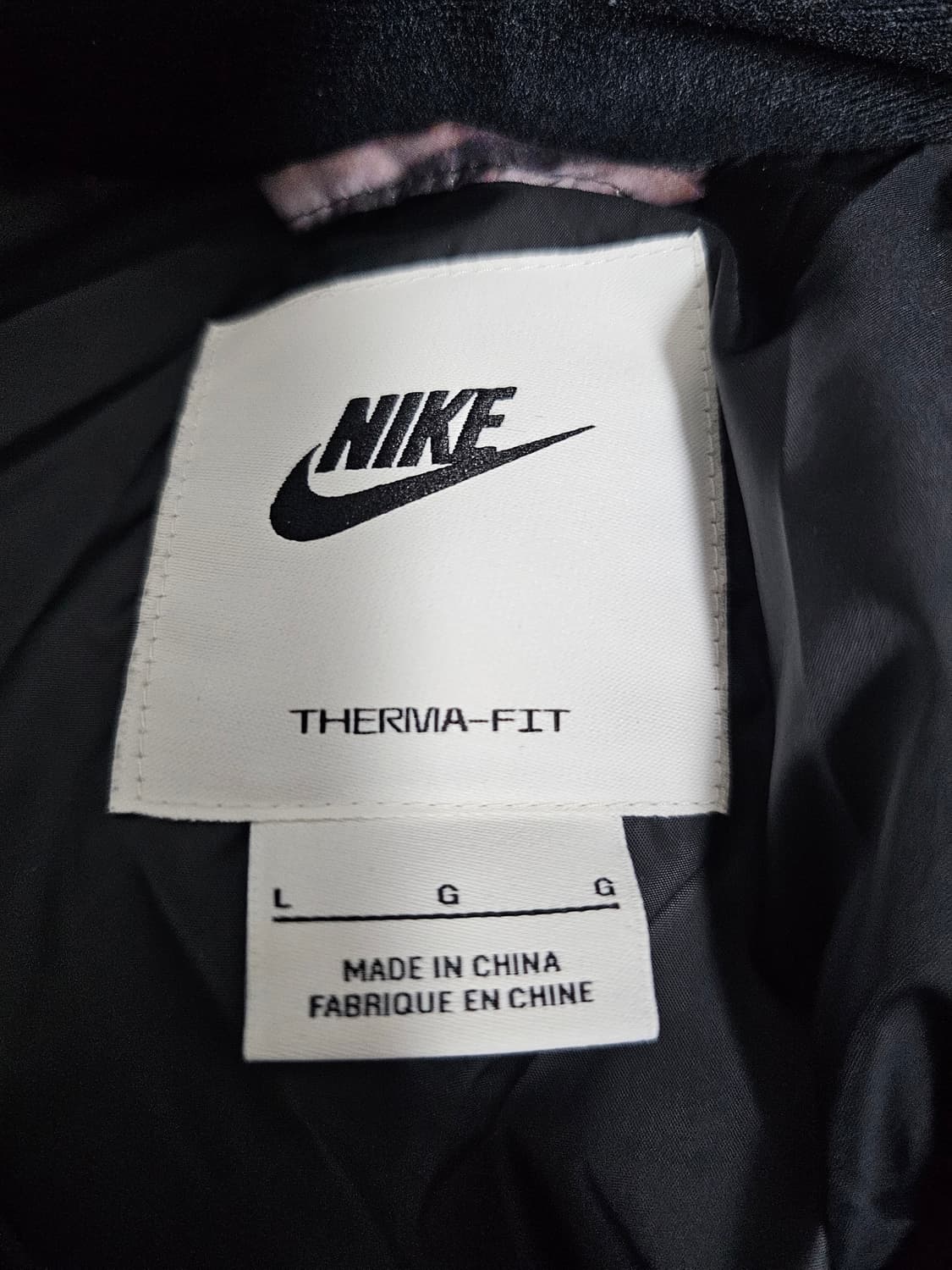 나이키 써마핏 제로 그래피티 패딩조끼 L 상품이미지3