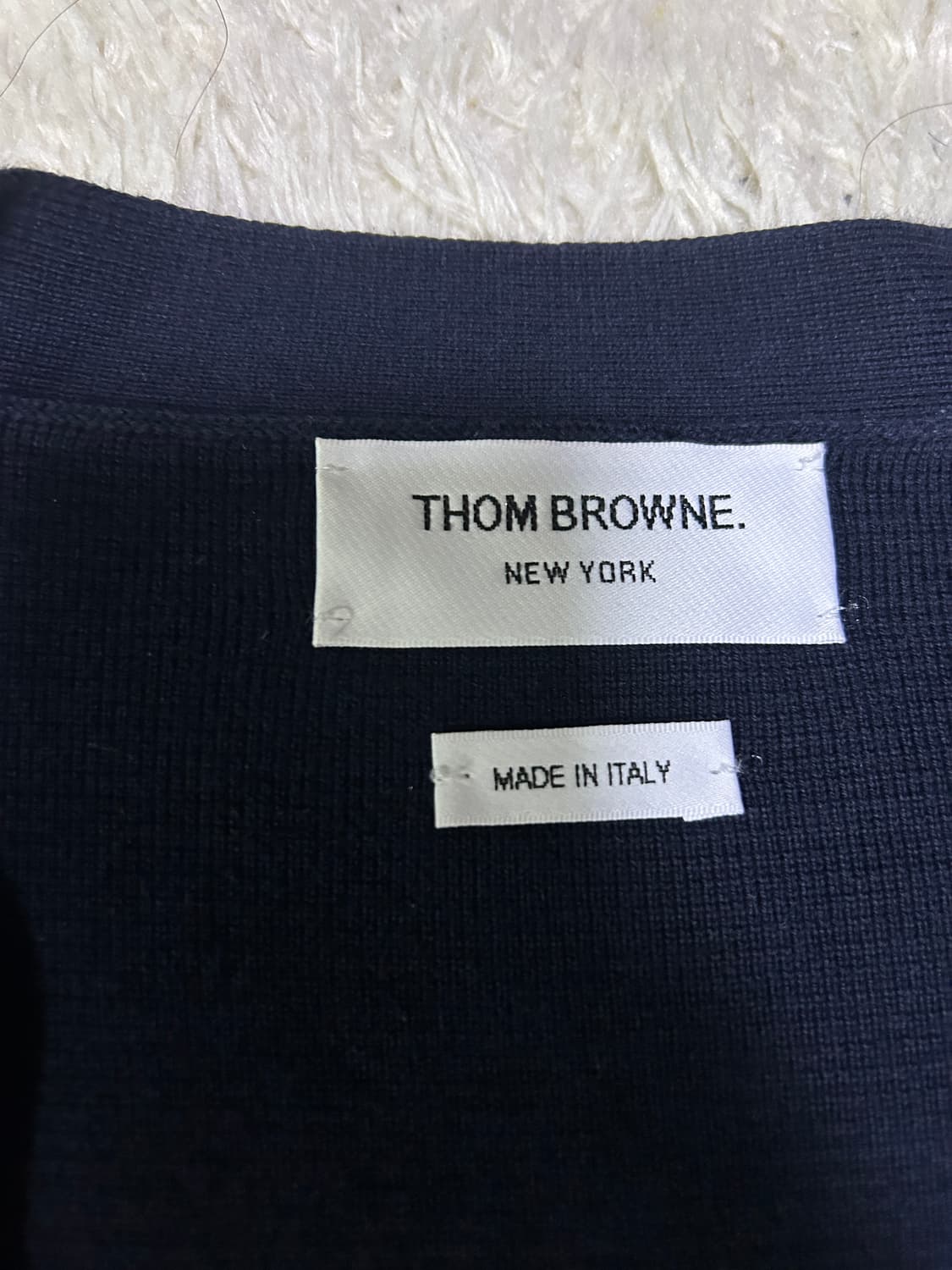 [2] 톰브라운 밀라노스티치 금장 가디건 상품이미지2