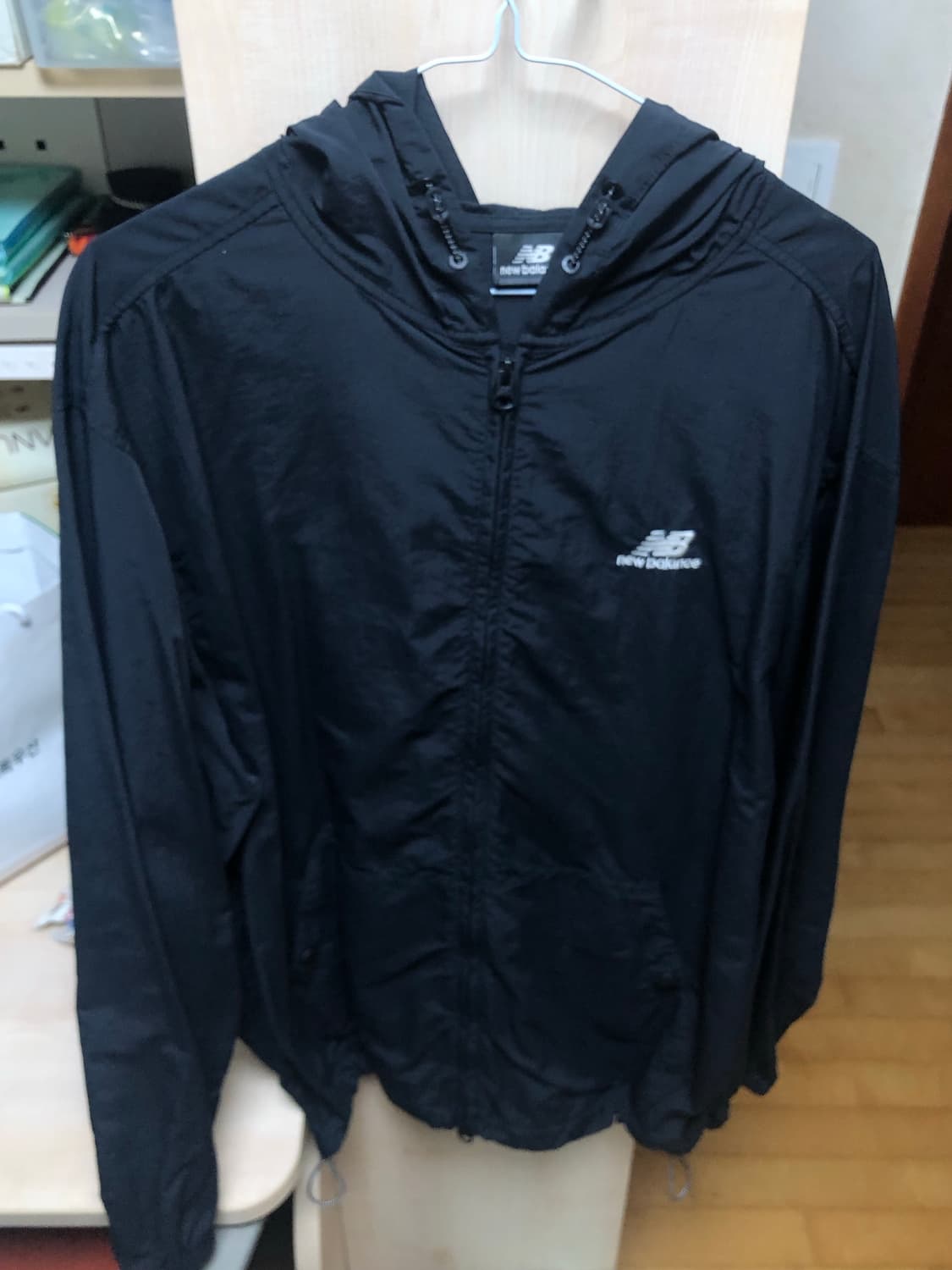 뉴발란스 바람막이 xl 상품이미지1