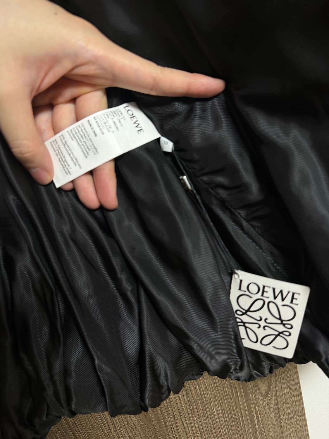 [50] 로에베 테크니컬 패딩 봄버 푸퍼자켓 상품이미지10