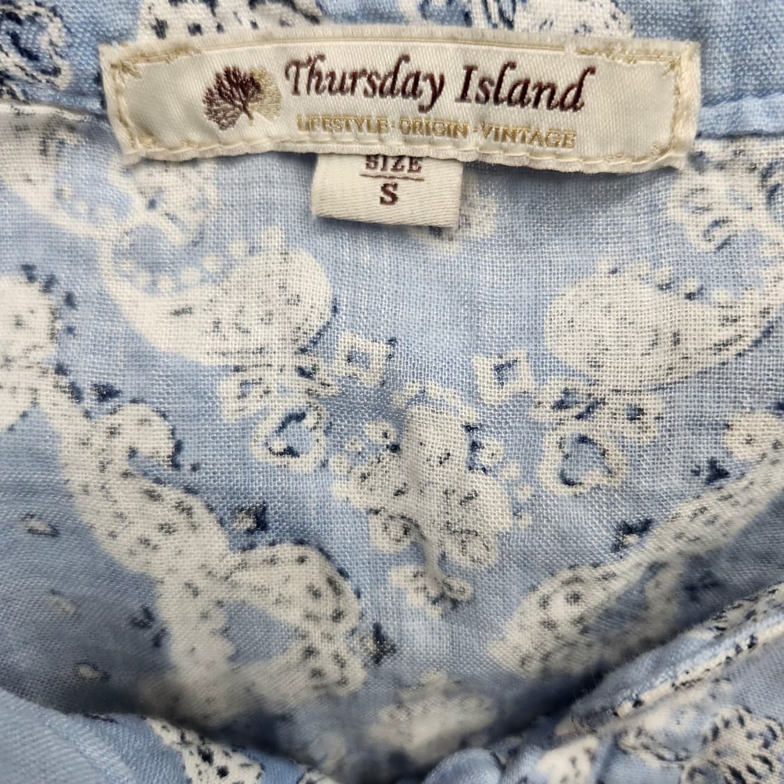 써스데이아일랜드 페이즐리 패턴 민소매 블라우스 S(M) 상품이미지5