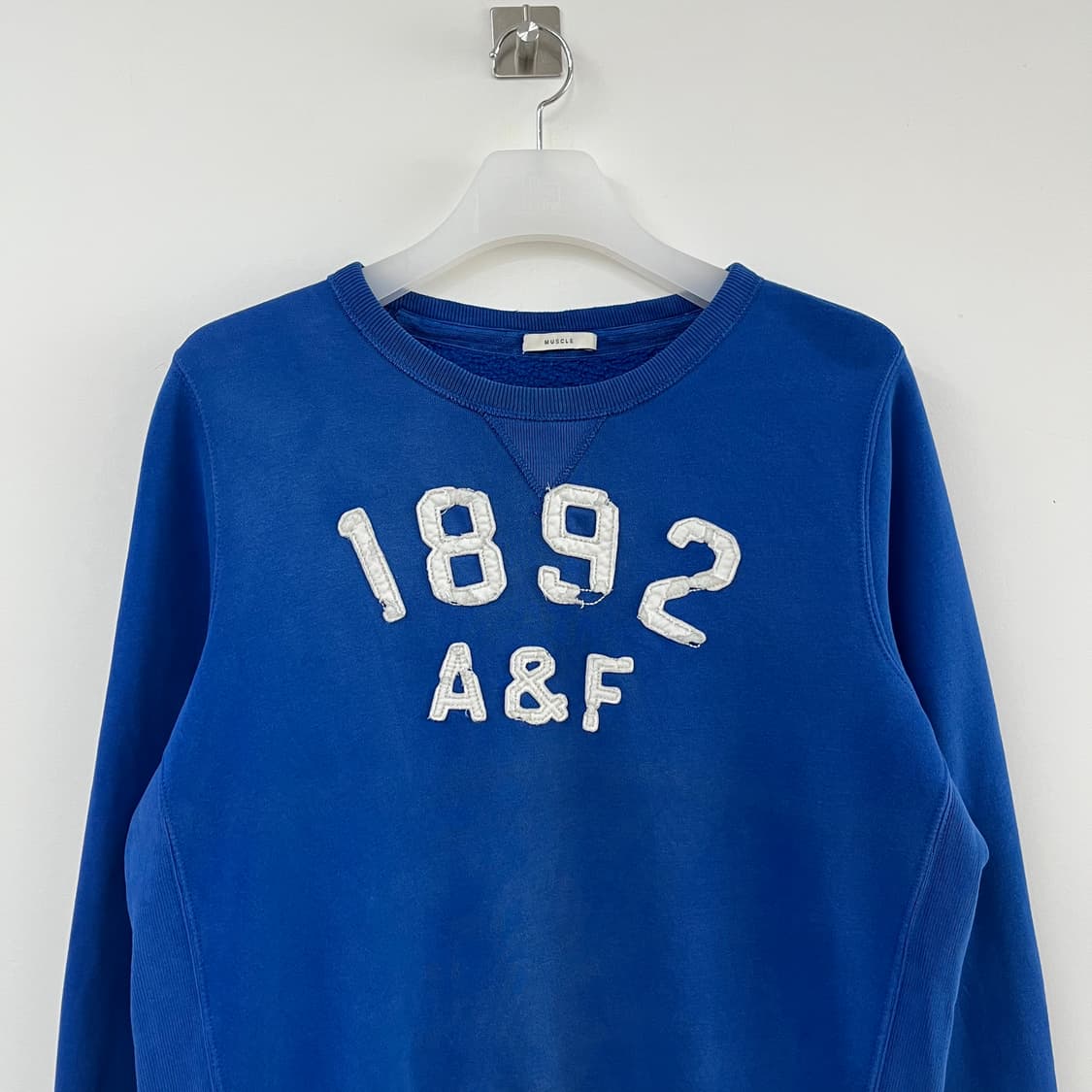 아베크롬비 자수로고 블루 맨투맨 상품이미지4