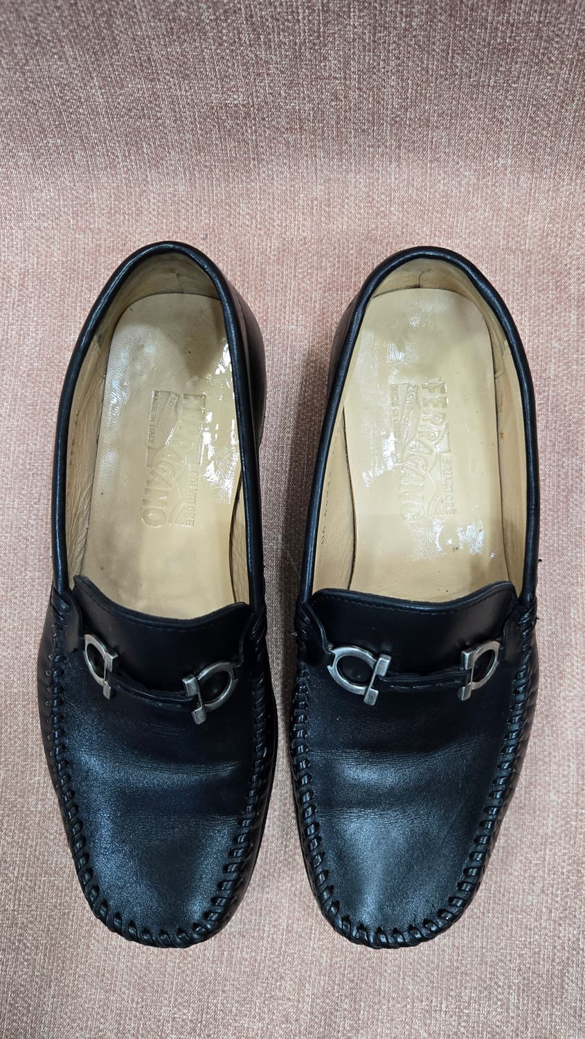 페라가모 정품 255-260mm- 간치니 블랙레더 로퍼 상품이미지2