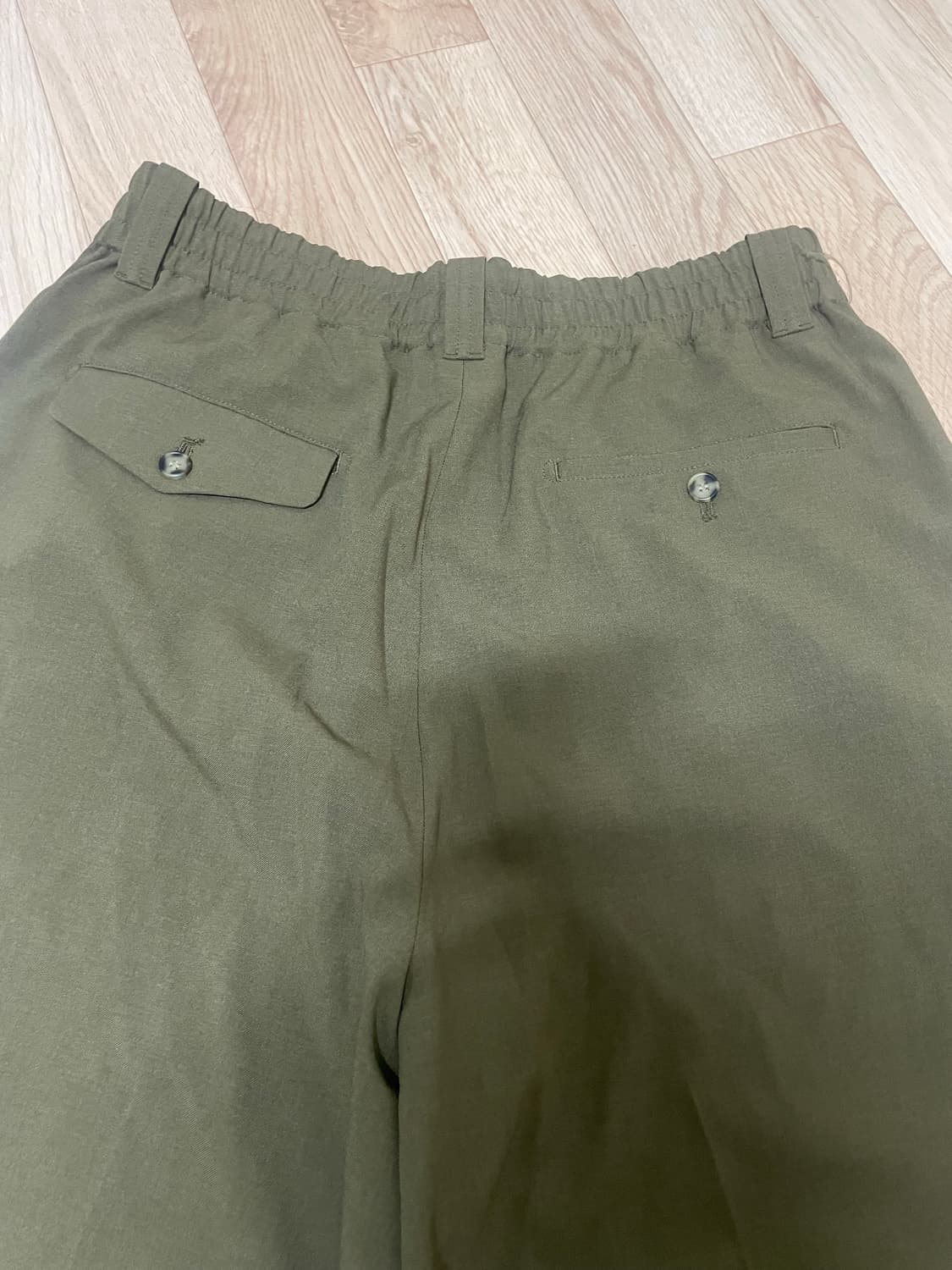 MARNI 마르니 유니클로 카키색 면바지 상품이미지4