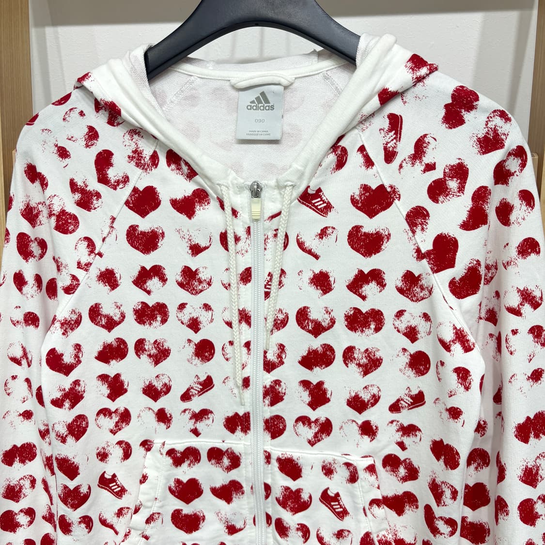 아디다스 하트 패턴 여성 후드집업 상품이미지4