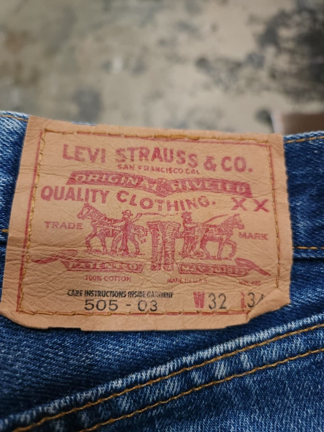 리바이스 80s 505-03 데님팬츠 usa

미국판 상품이미지9