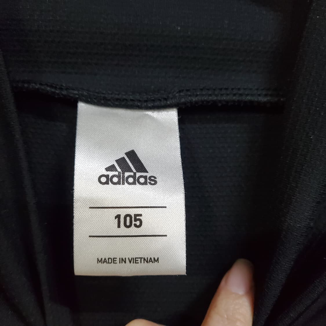 아디다스 블랙/레드 긴팔 기능성 트랙탑 긴팔티  상품이미지3