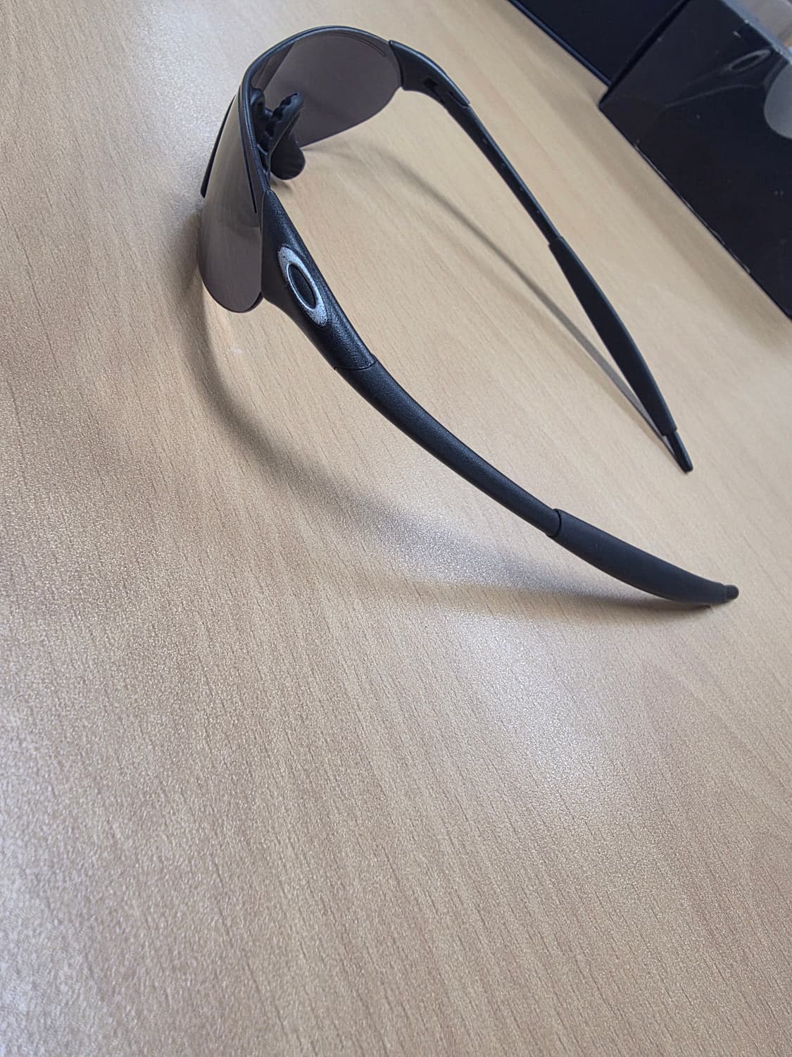 오클리 뉴제로 선글라스 상품이미지2