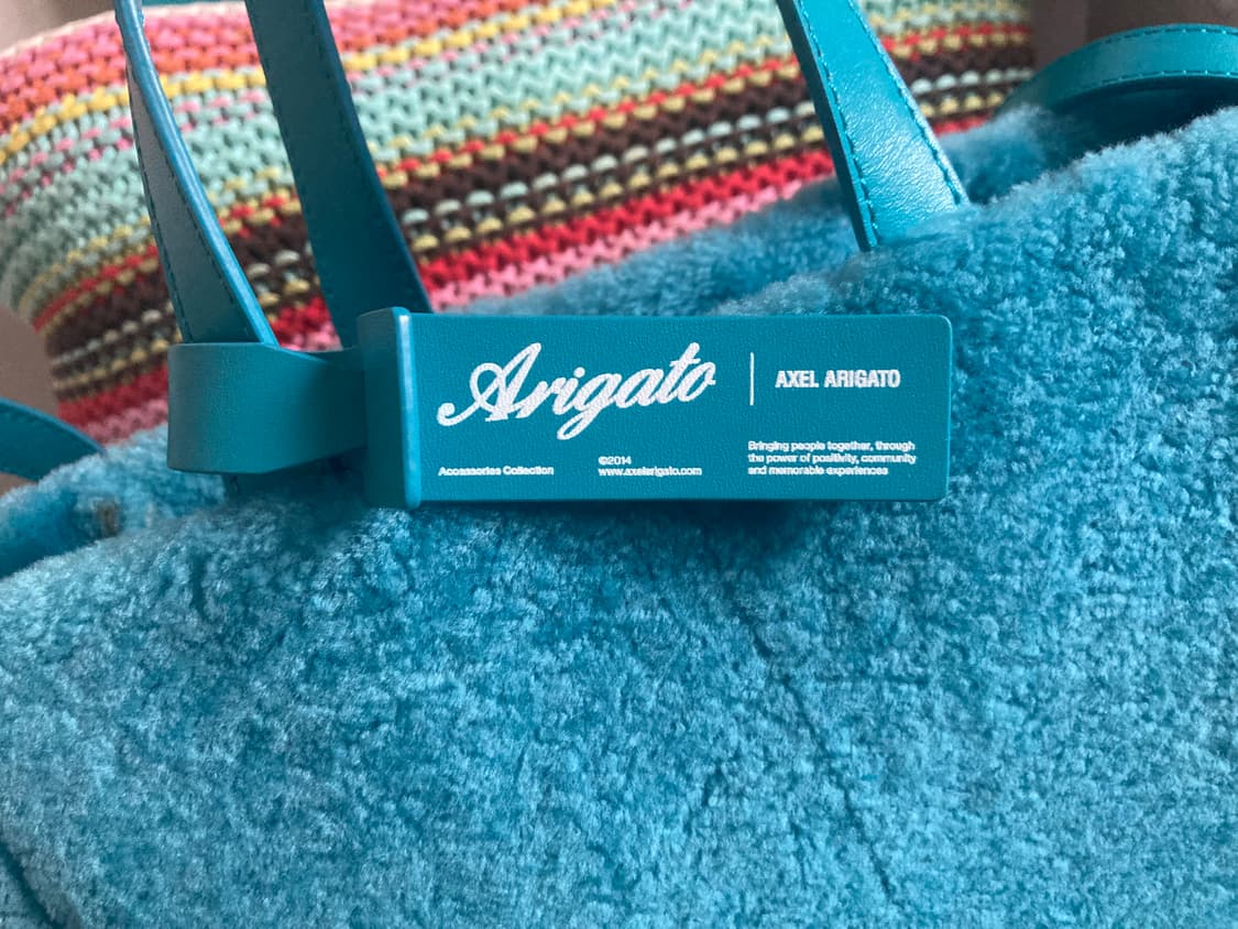 악셀아리가토 빈티지 스타일 터콰이즈 퍼 가방 상품이미지3