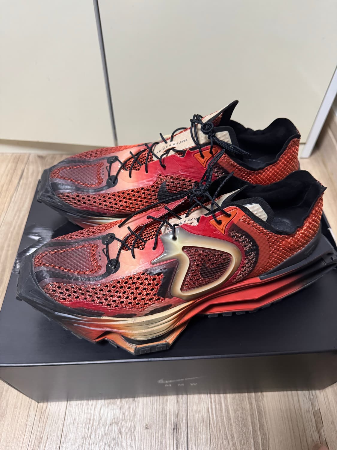 나이키 줌 mmw 275 레드 상품이미지1