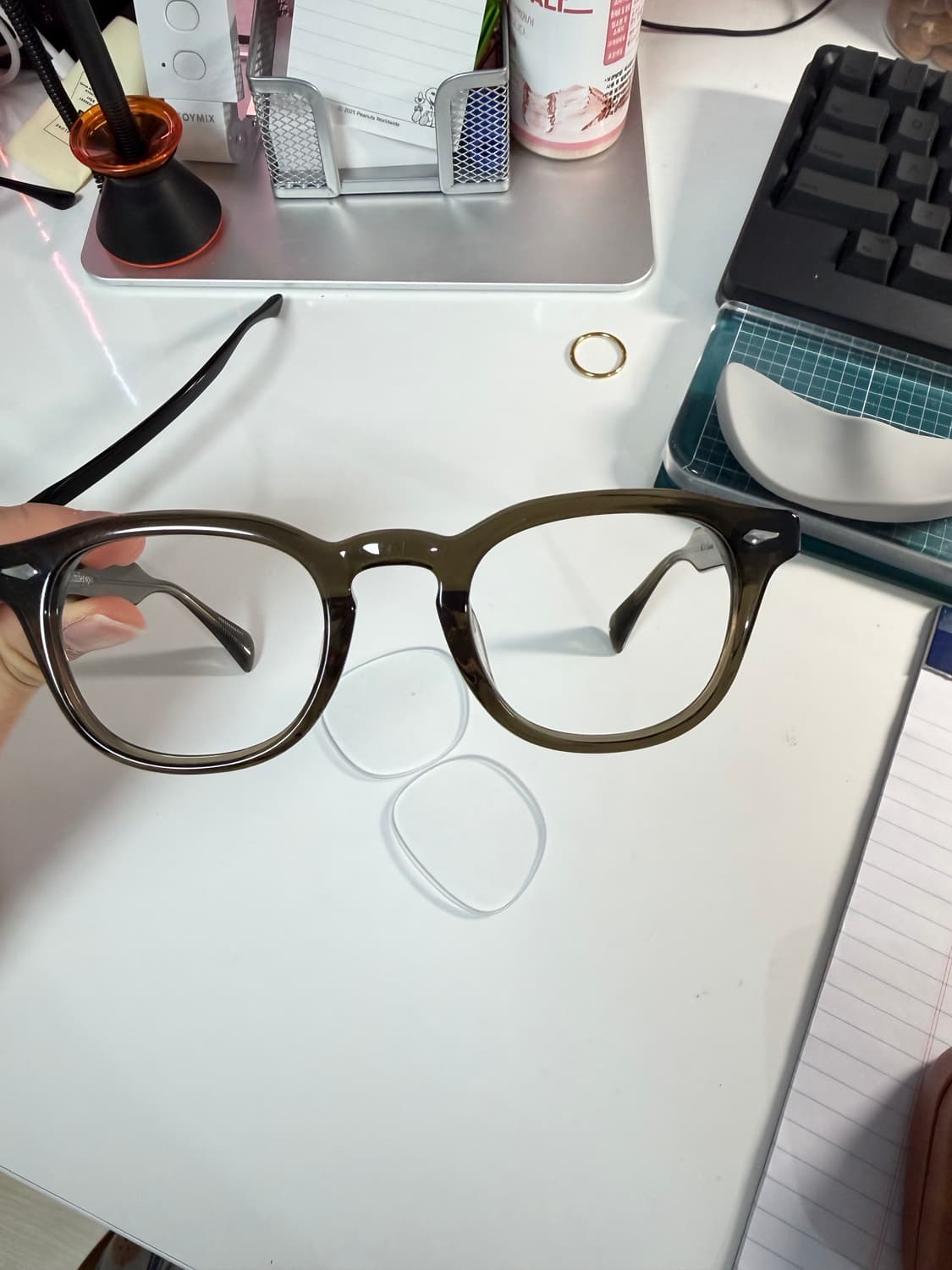 앰버옵티컬 레토 클래식 올리브 46사이즈 상품이미지2