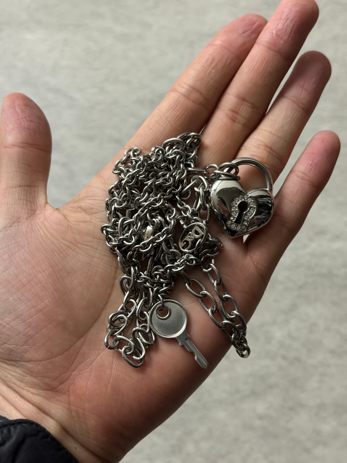 D&G 돌체앤가바나 하트 락체인 넥레이스 상품이미지6