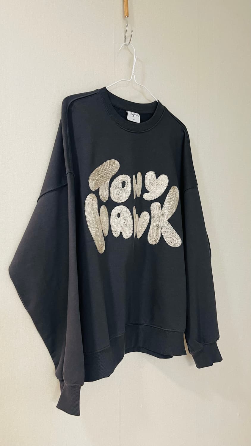 새상품)토니호크 버블리 맨투맨 M 차콜. 정가 89,000원 상품이미지3