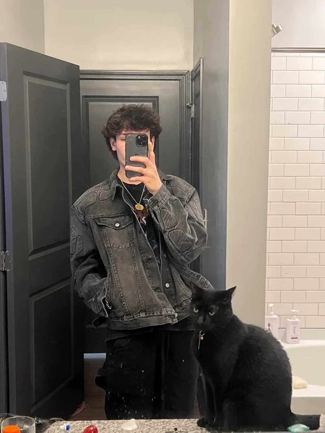 이지 갭 발렌시아가 패디드 데님 자켓 워시드 그레이 흑청 yeezy 상품이미지2