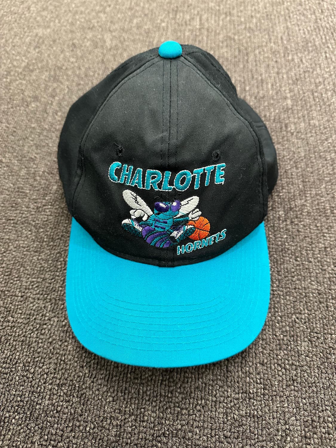 샬럿 호네츠 빈티지 자수 볼캡 상품이미지2