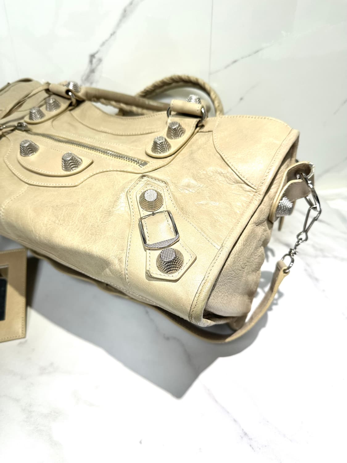 [A 정품] 발렌시아가 시티 모터백 파트타임 아이보리 상품이미지5