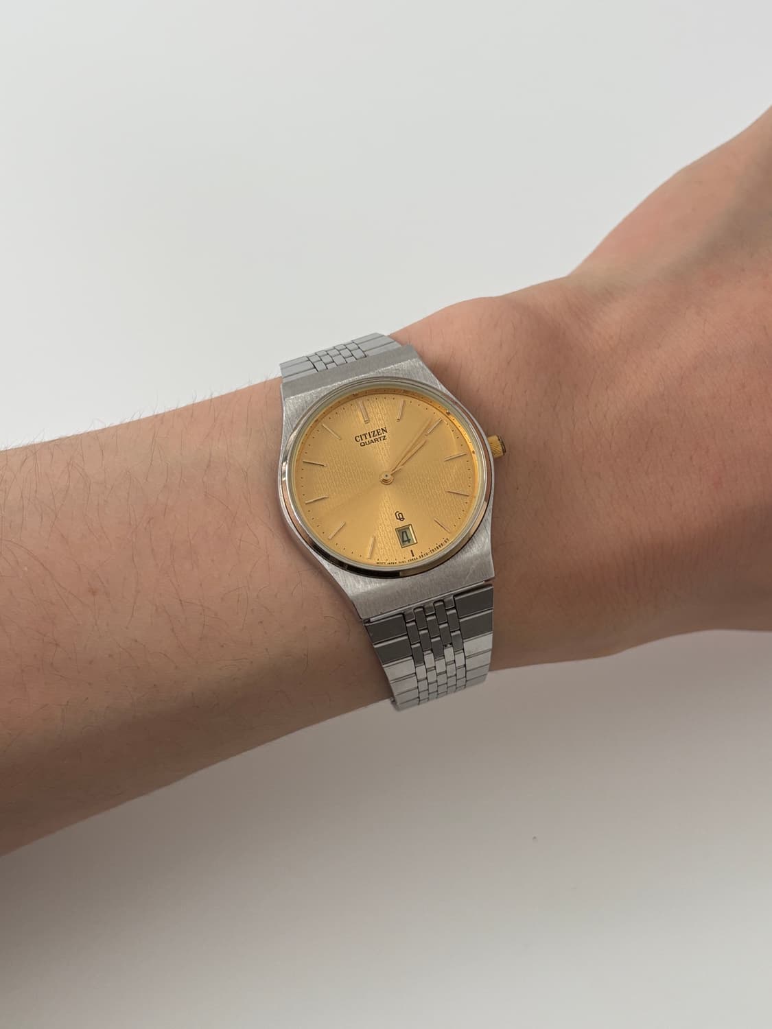 80s CQ gold dial silver quartz 상품이미지1