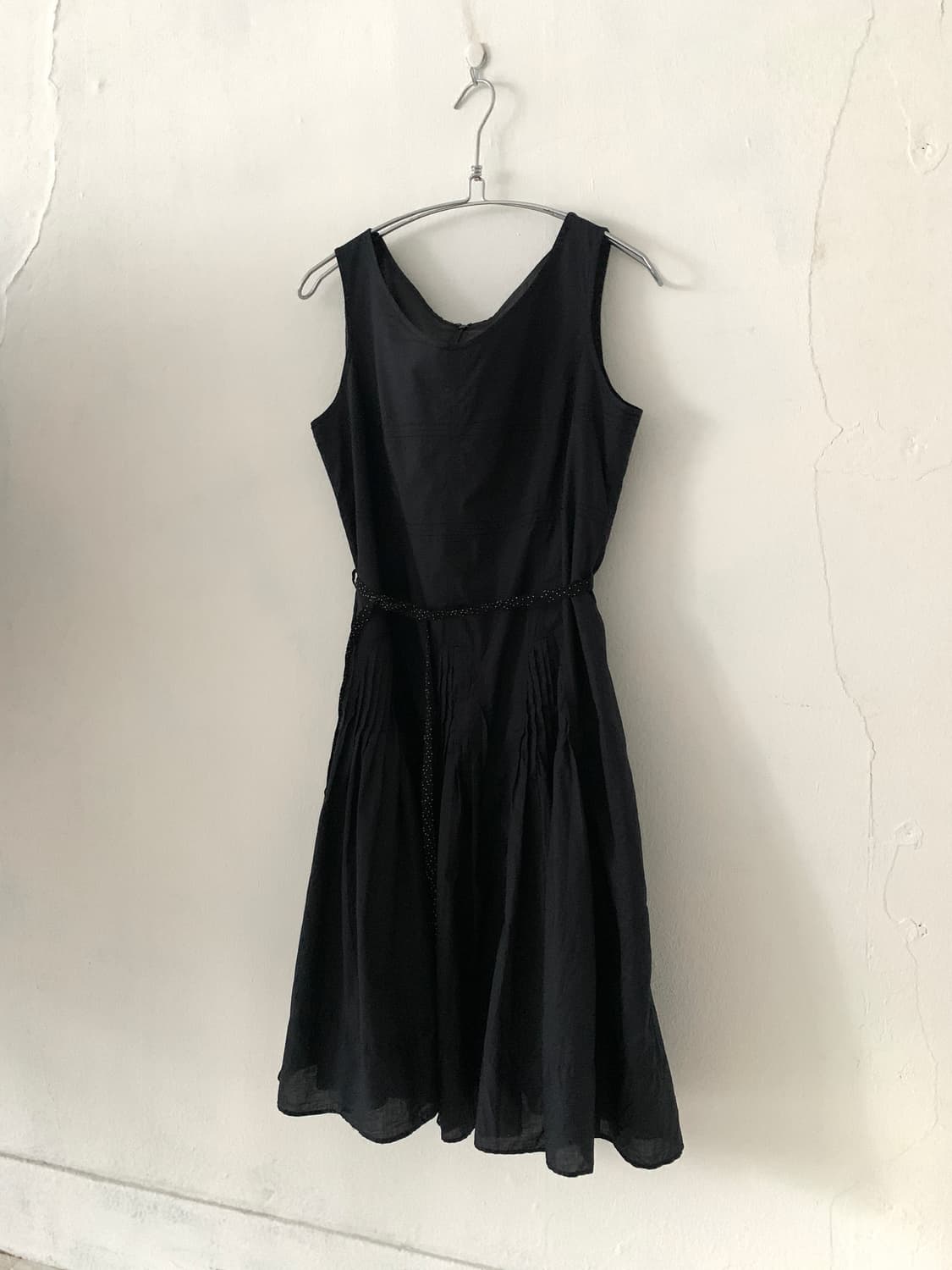 Black Pleated Midi Dress 상품이미지9