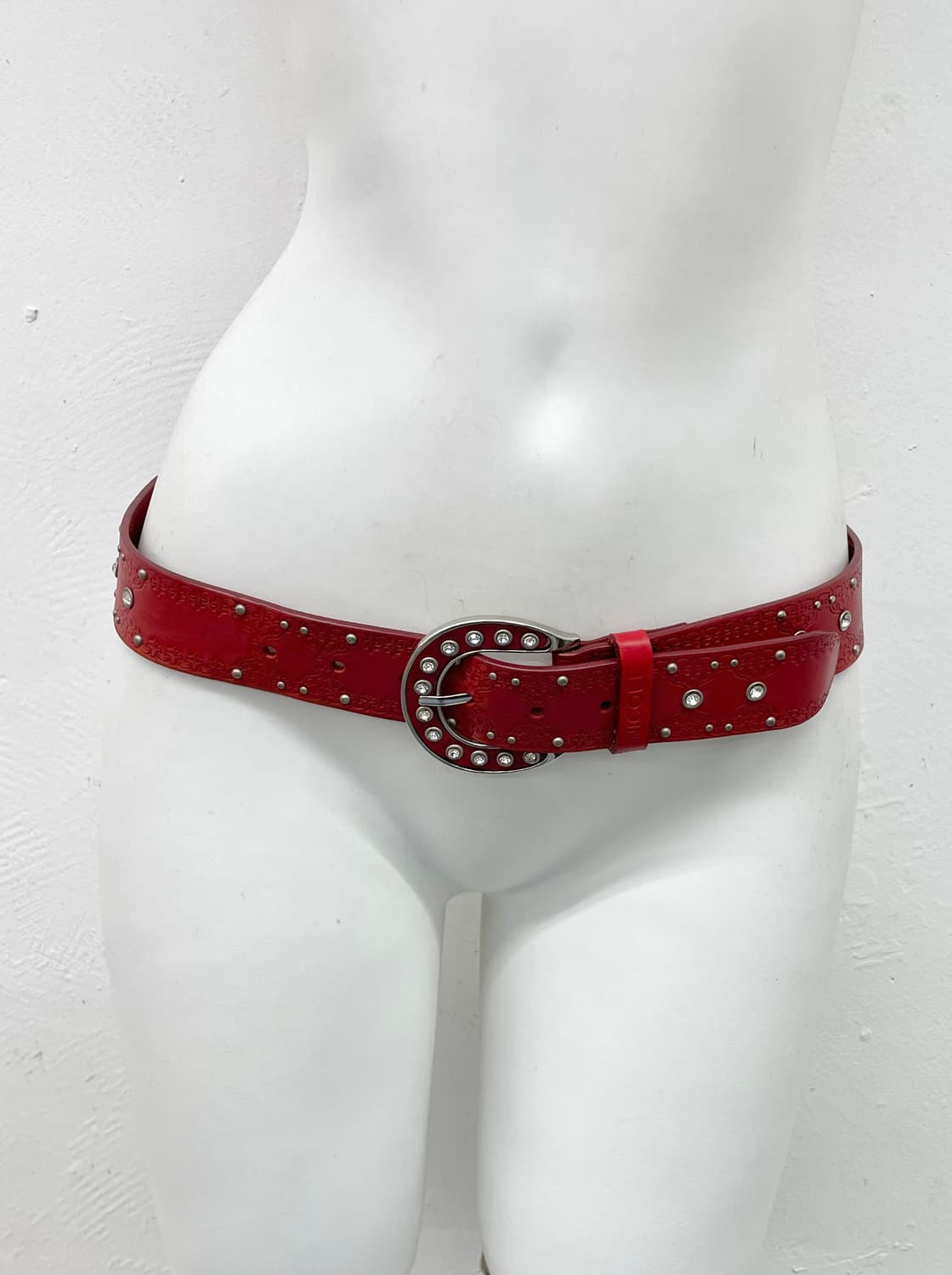 리얼레더 레드 큐빅 버클 벨트 상품이미지5