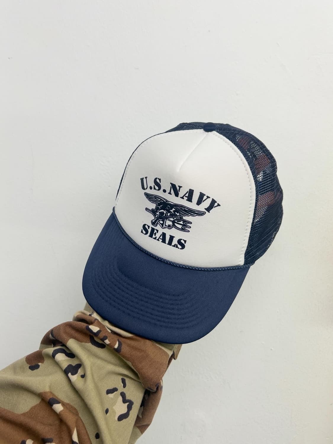 U.S. Navy Seals Mesh Trucker Cap 상품이미지1