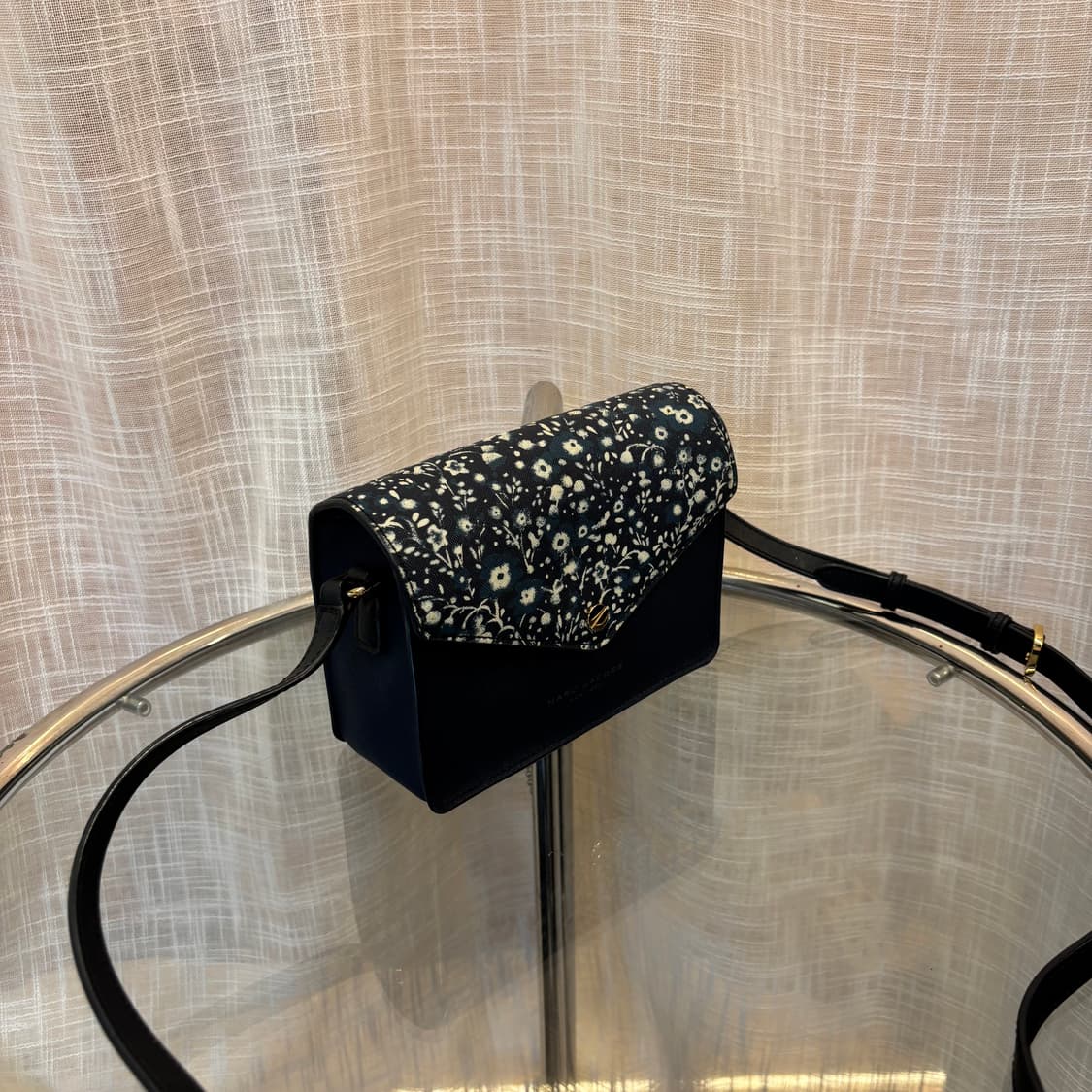 정품 마크제이콥스 크로스백     상품이미지3