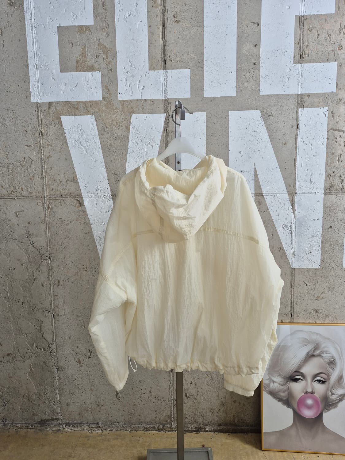 젝시믹스 아이보리 바람막이 후드 집업 상품이미지3