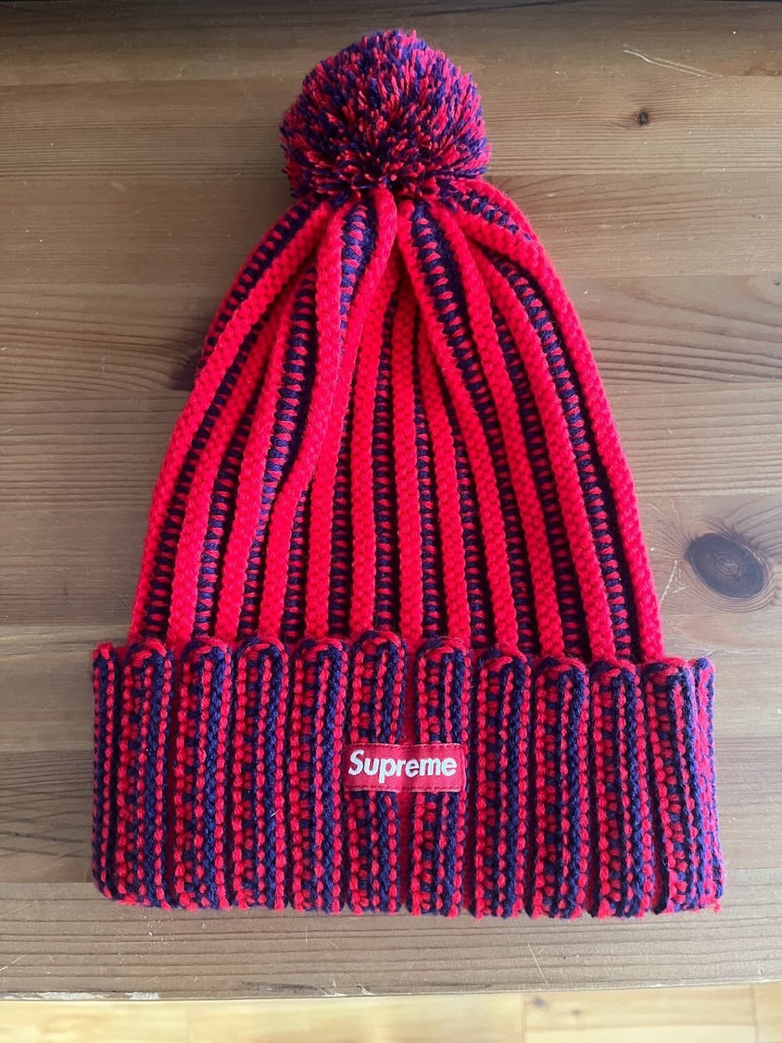 슈프림 스트라이프 립폼 비니 상품이미지1