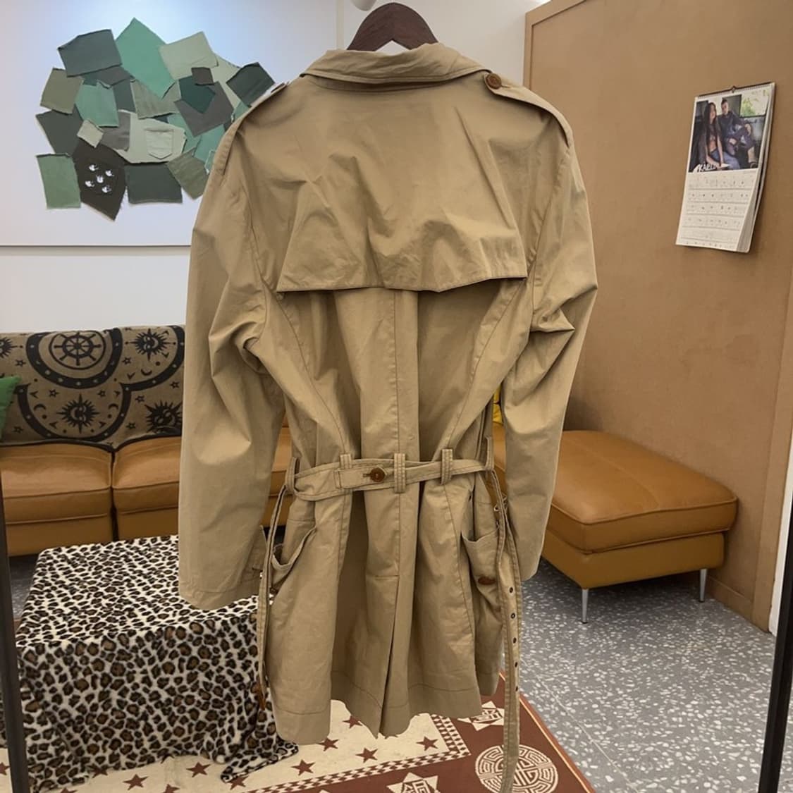 비비안 웨스트우드 핀터감성 모던 시크 트렌치 코트 52 C09172 상품이미지4