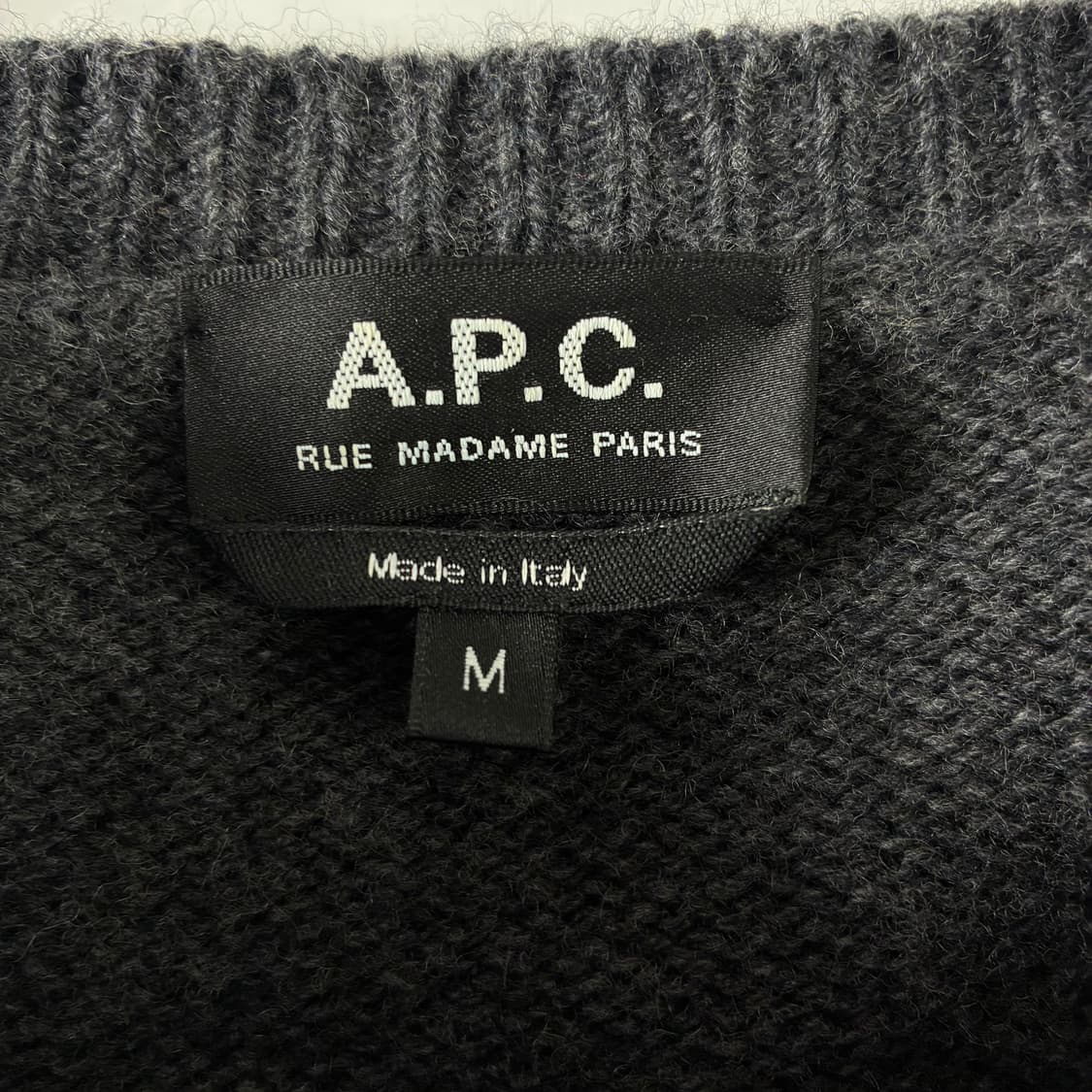A.P.C.  아페쎄 그레이 캐시미어 울 크루넥 니트  상품이미지4