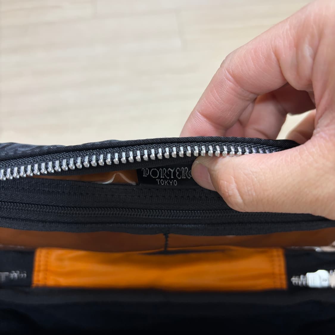 요시다포터 porter 카메라백 탱커 블랙 상품이미지9